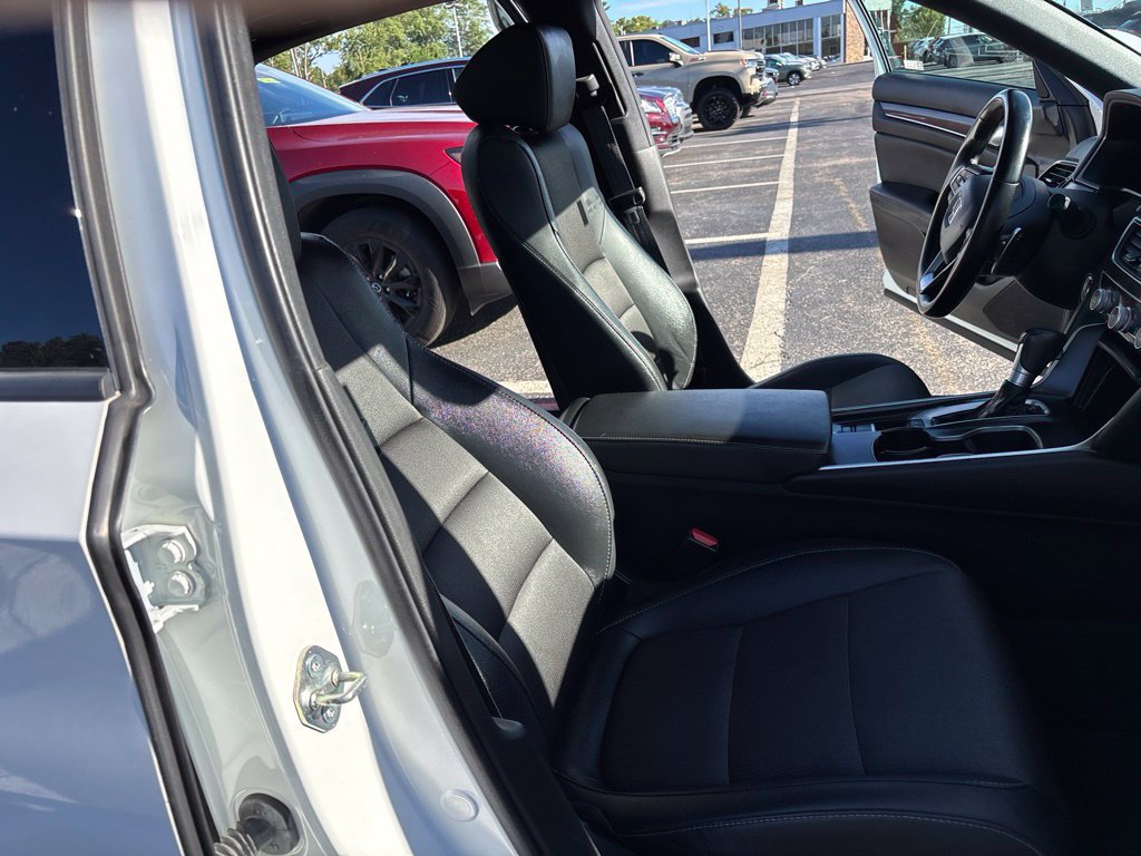 Used 2020 Honda Accord Sport image 35