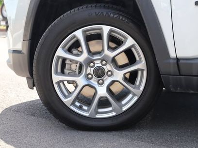 Used 2025 Jeep Compass Limited