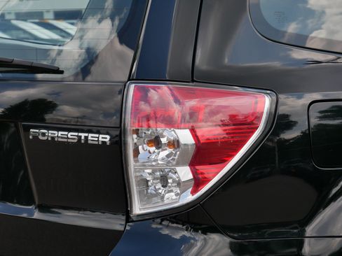 Used 2012 Subaru Forester 2.5X AWD/4WD image 17