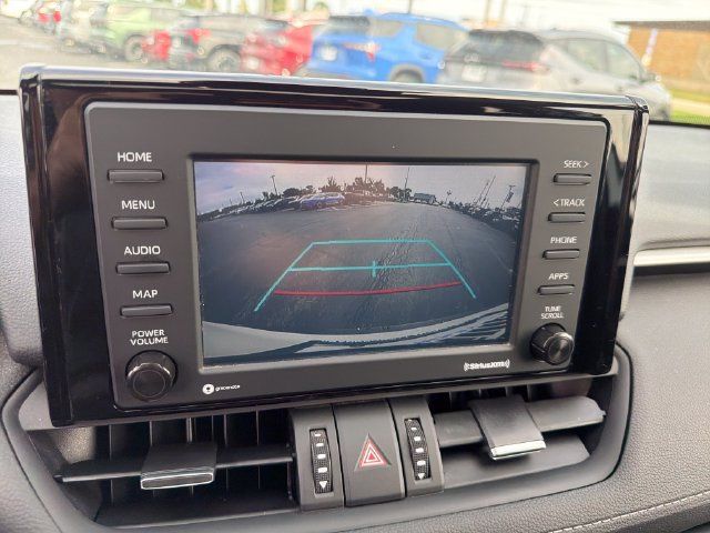 Used 2022 Toyota RAV4 XLE Premium AWD/4WD image 22