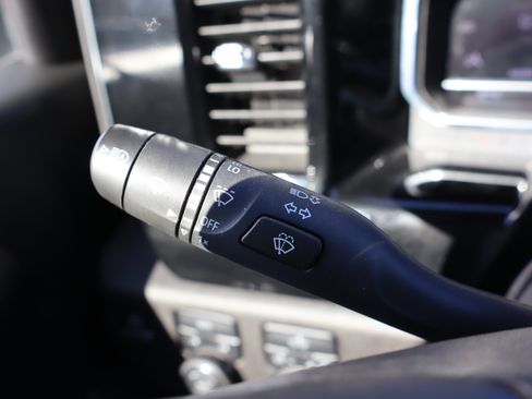 Certified 2025 Chevrolet Silverado 1500 LT image 22