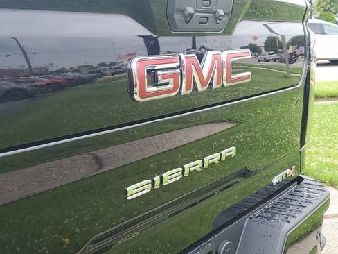 New 2026 GMC Sierra 2500 AT4 w/ Technology Package AWD/4WD image 34