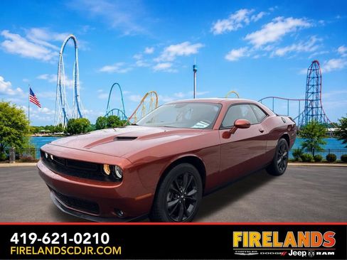 Used 2021 Dodge Challenger SXT w/ Driver Convenience Group AWD/4WD image 1