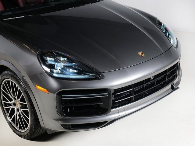 Used 2020 Porsche Cayenne Turbo AWD/4WD image 29