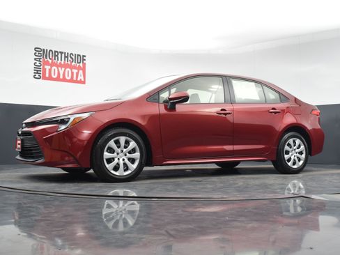 Used 2024 Toyota Corolla LE image 24