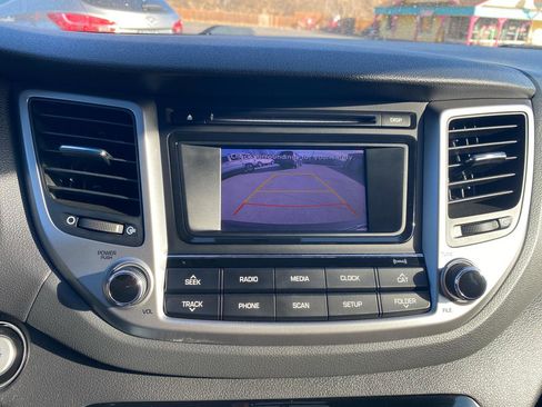 Used 2016 Hyundai Tucson Sport image 22