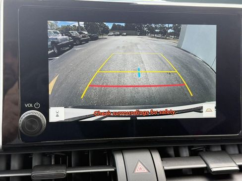 Used 2025 Toyota RAV4 XLE w/ Convenience Package image 26