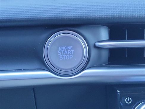 New 2025 Hyundai Santa Cruz SE image 13