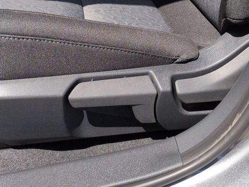 New 2026 Nissan Sentra SV w/ SV Convenience Package FWD image 17