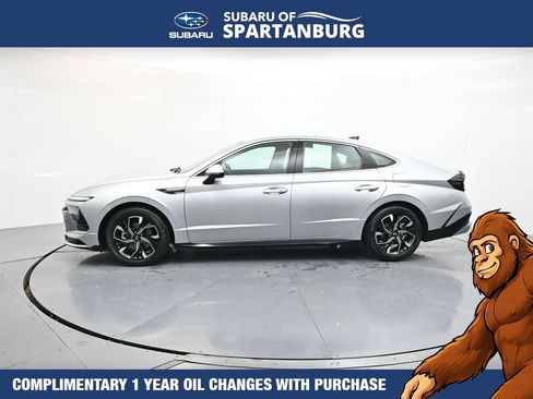 Used 2024 Hyundai Sonata SEL FWD image 4