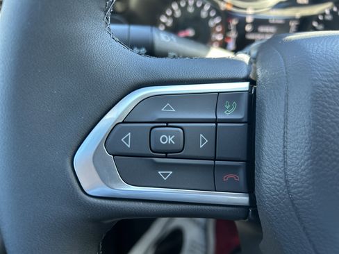 New 2026 Jeep Compass Latitude image 19