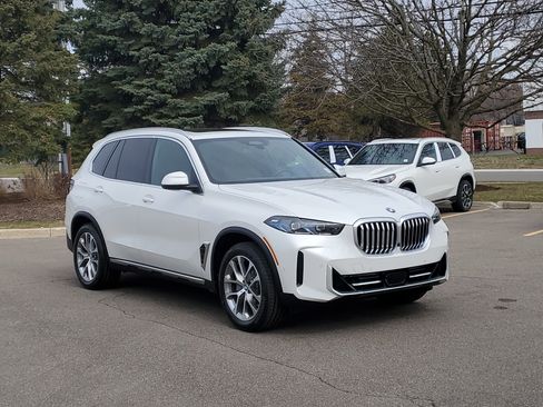 New 2026 BMW X5 xDrive40i AWD/4WD image 4