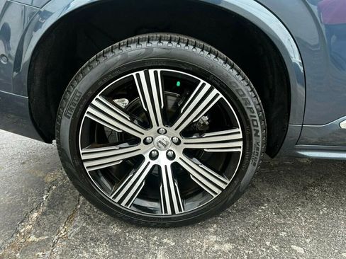 Used 2024 Volvo XC90 B6 Plus w/ Protection Package Premier image 32