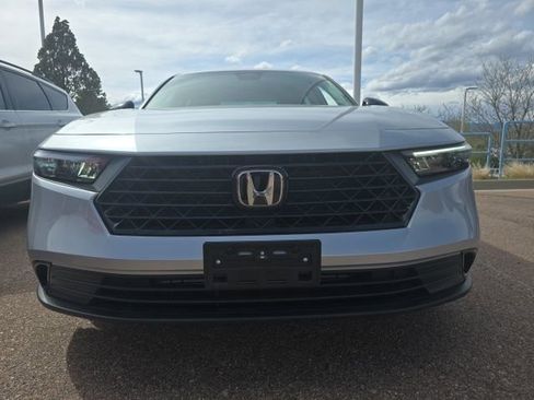 Used 2025 Honda Accord SE image 2