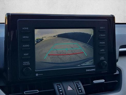 Used 2021 Toyota RAV4 XLE Premium FWD image 12