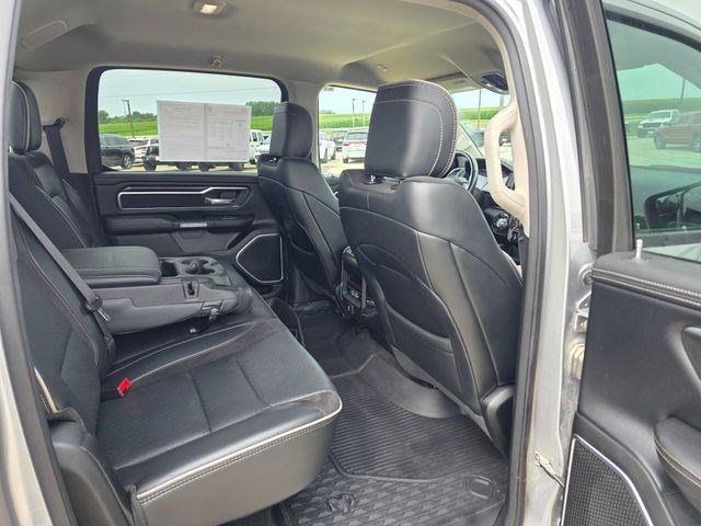 Used 2022 RAM 1500 Laramie AWD/4WD image 12