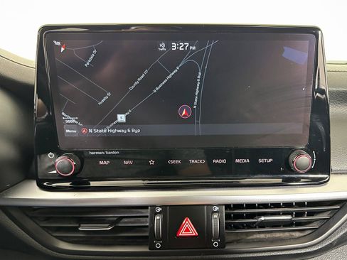 Used 2022 Kia Forte GT-Line w/ GT-Line Premium Package image 23