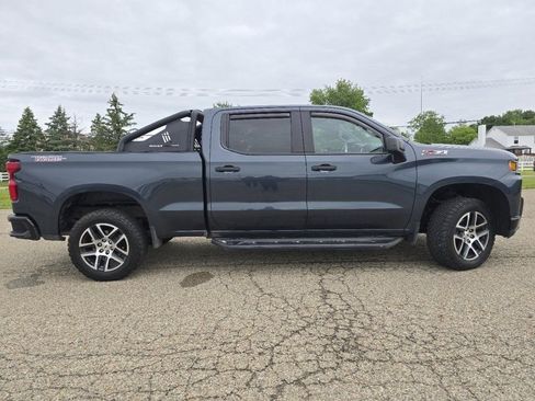 Used 2019 Chevrolet Silverado 1500 Custom Trail Boss AWD/4WD image 20
