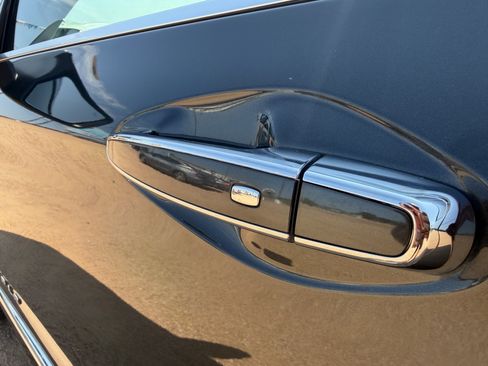 Used 2015 Chevrolet Impala LTZ FWD image 11