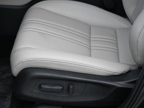 New 2026 Honda HR-V EX-L image 9