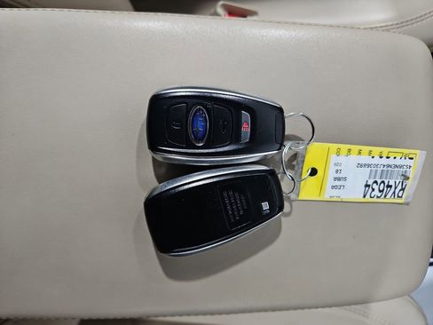 Used 2018 Subaru Legacy 3.6R Limited AWD/4WD image 30