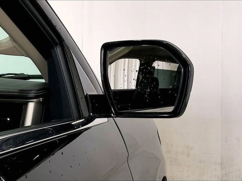 Used 2024 Ford Expedition Max XLT RWD image 11