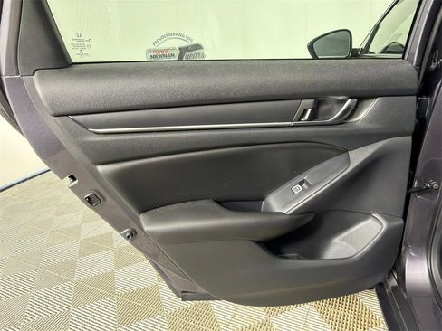 Used 2019 Honda Accord LX image 20