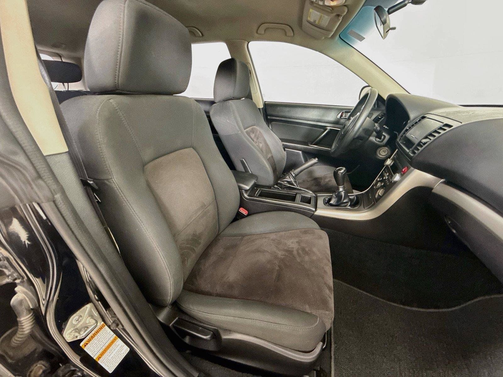 Used 2008 Subaru Outback 2.5i AWD/4WD image 25