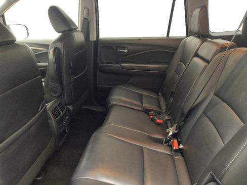 Used 2019 Honda Pilot EX-L image 18