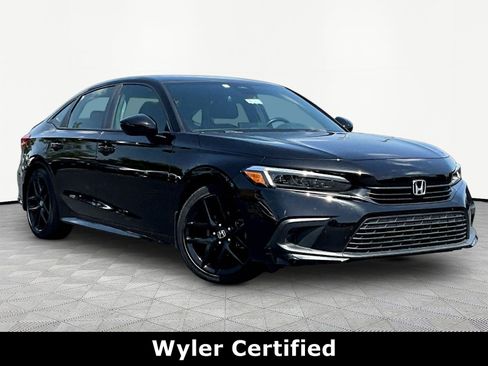 Used 2024 Honda Civic Sport image 3