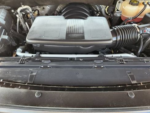 Used 2023 GMC Yukon Denali w/ LPO, Floor Liner Package AWD/4WD image 32