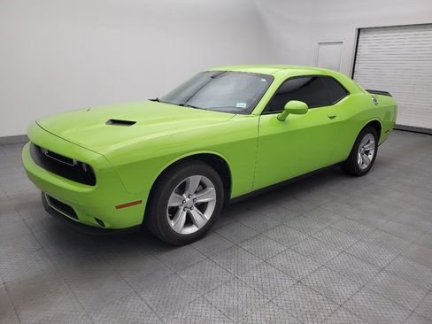 Used 2023 Dodge Challenger SXT RWD image 2