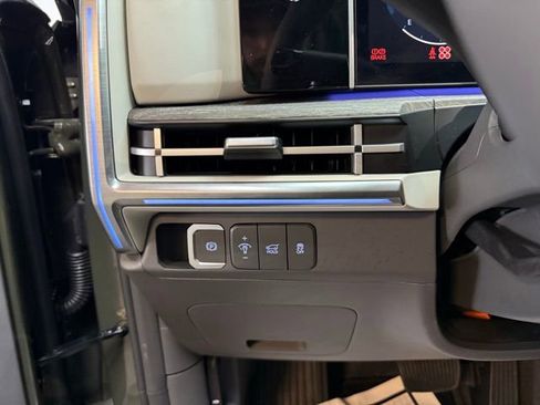 Certified 2025 Hyundai Santa Fe Calligraphy image 25