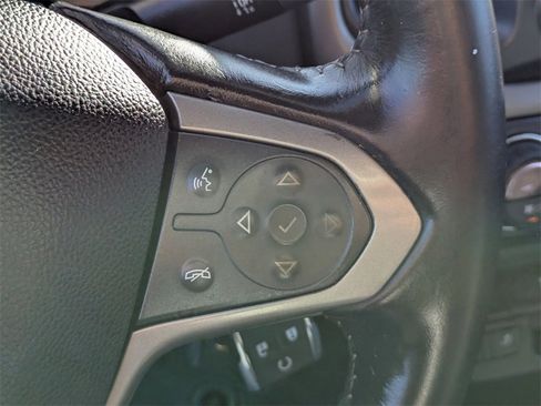 Used 2016 Chevrolet Colorado Z71 image 25