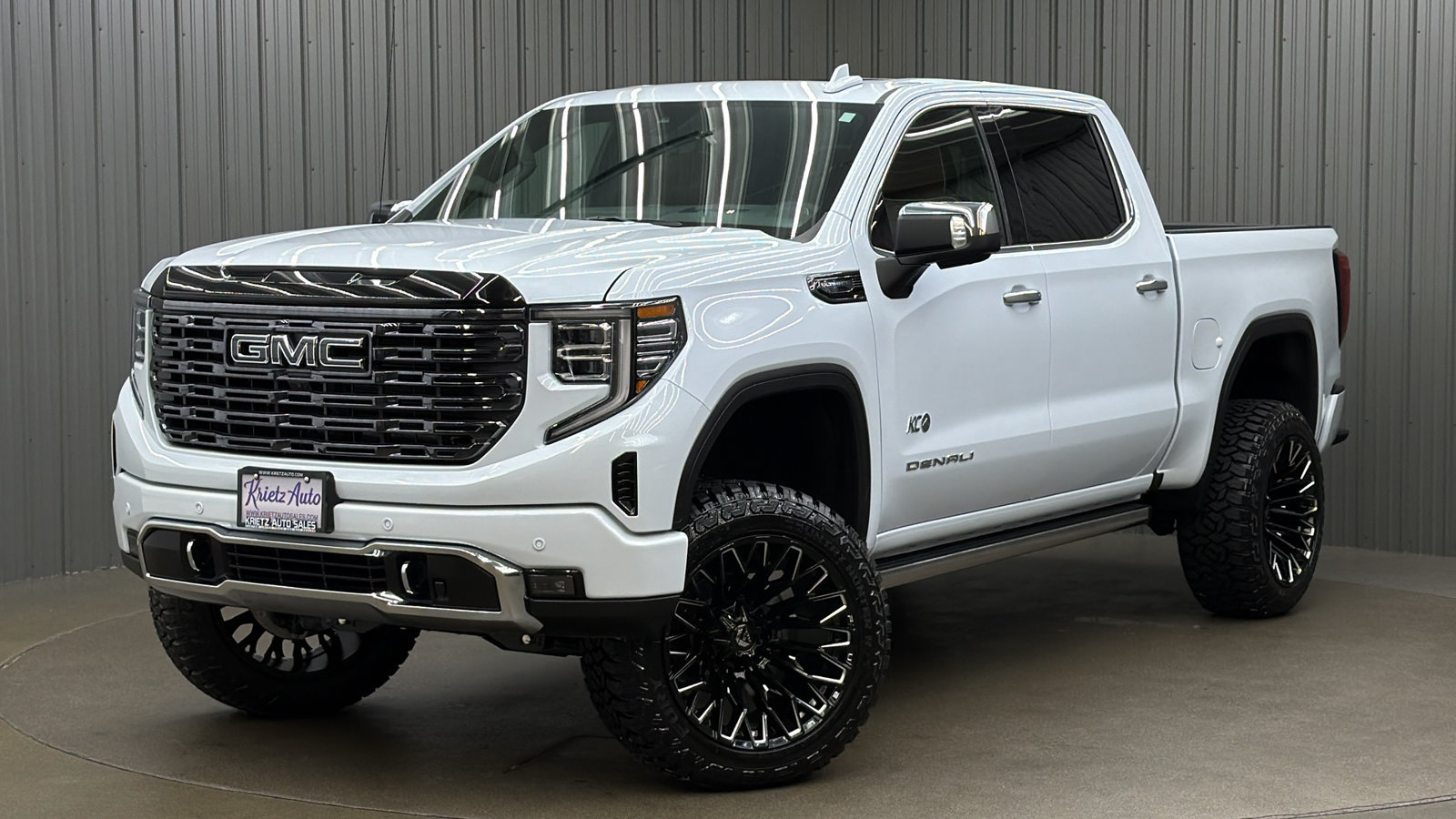 Used 2026 GMC Sierra 1500 Denali Ultimate AWD/4WD image 1