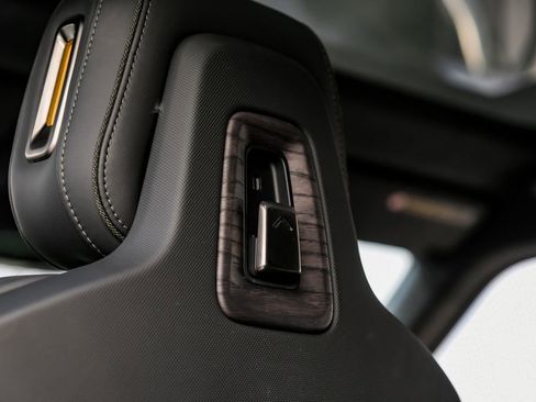 Used 2022 Rivian R1T Adventure image 42