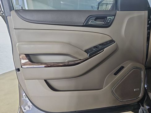 Certified 2016 GMC Yukon SLT w/ Open Road Package AWD/4WD image 34