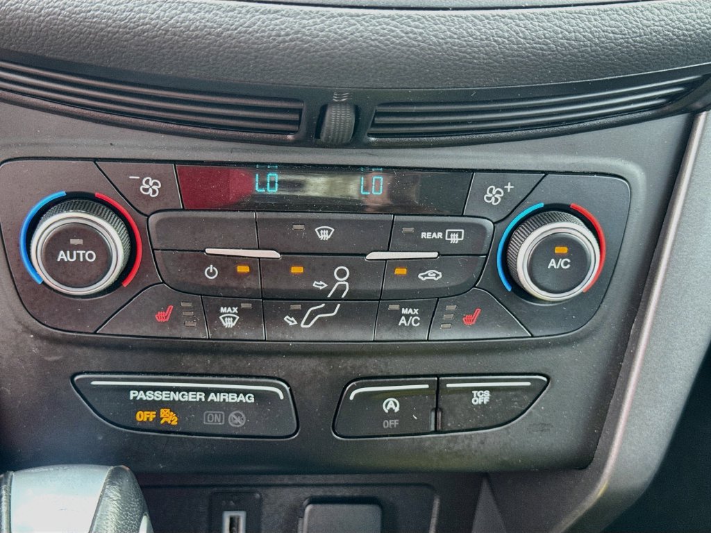 Used 2019 Ford Escape SEL AWD/4WD image 15
