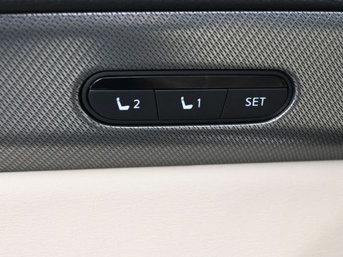 Used 2023 INFINITI QX60 Luxe w/ Cargo Package FWD image 5