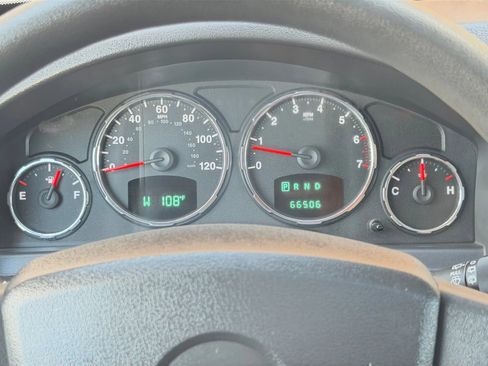Used 2009 Jeep Liberty Rocky Mountain AWD/4WD image 29