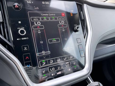 Used 2024 Subaru Outback Premium image 32