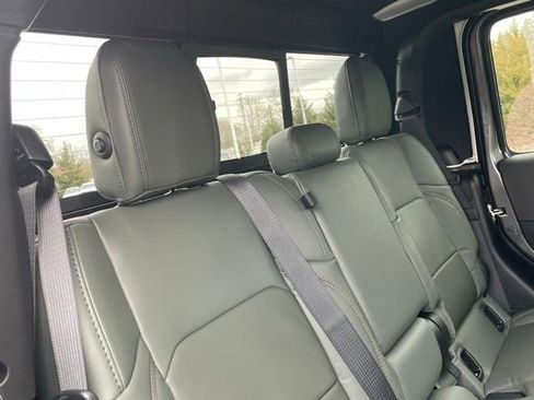 New 2026 Jeep Gladiator Mojave AWD/4WD image 33
