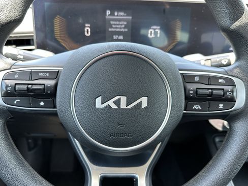 Certified 2025 Kia K5 LXS FWD image 22