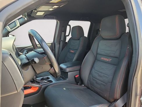Used 2022 Nissan Frontier Pro-X RWD image 10