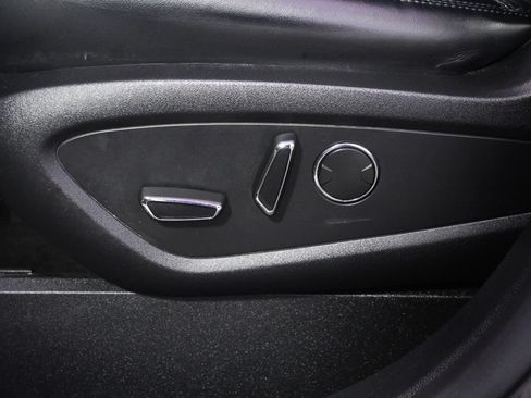 Used 2019 Lincoln Nautilus Reserve w/ Drivers Assistance Package AWD/4WD image 14