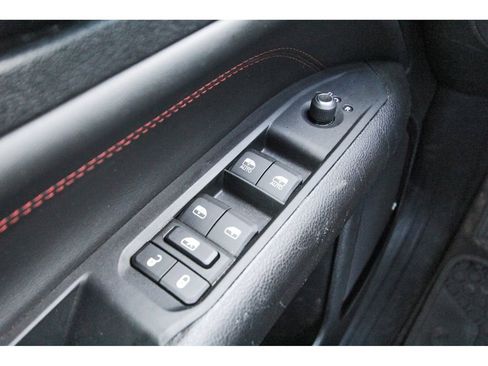 Used 2023 Jeep Compass Trailhawk image 21