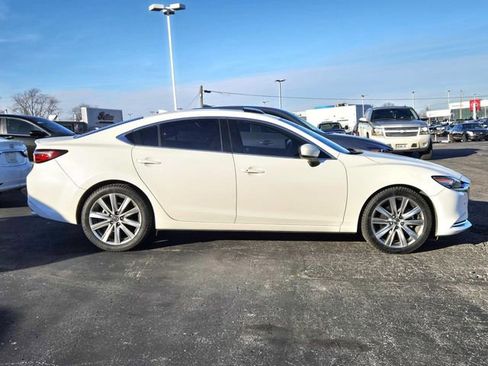 Used 2021 MAZDA MAZDA6 Signature image 2