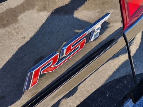 Used 2022 Chevrolet Silverado 1500 RST w/ Bed Protection Package image 10