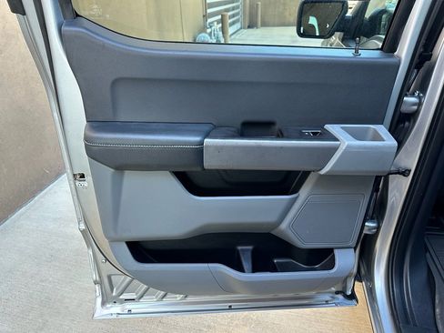 Used 2022 Ford F150 XLT image 22