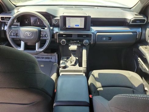 Used 2026 Toyota 4Runner SR5 AWD/4WD image 19